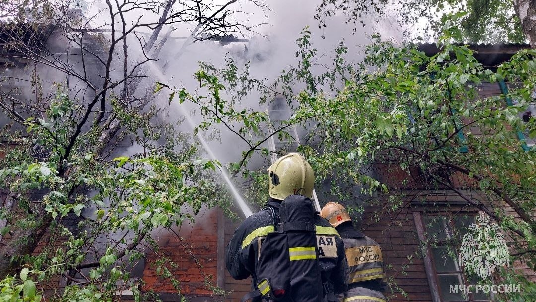 Пожарно-спасательные подразделения выезжали на пожар в г. Онега  Архангельской области